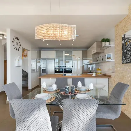 Golden Horizon Con Piscina Privada Climatizada Вилла Санта-Урсула
