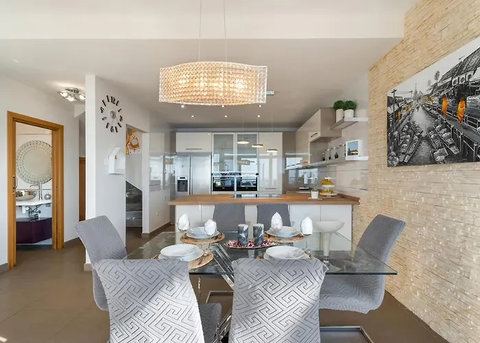 Golden Horizon Con Piscina Privada Climatizada Villa Santa Úrsula