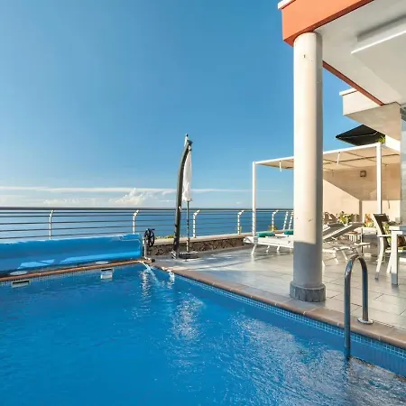 Golden Horizon Con Piscina Privada Climatizada *